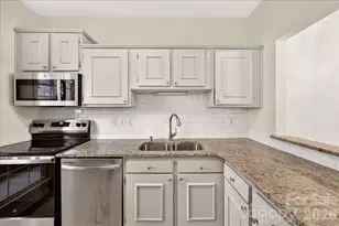 301 Queens Rd, Charlotte, NC 28204 - Photo 8