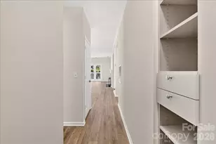 301 Queens Rd, Charlotte, NC 28204 - Photo 6