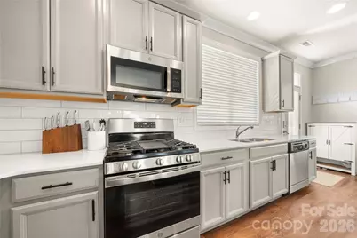 8309 Scotney Bluff Avenue, Charlotte, NC 28273 - Photo 10
