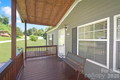 432 Forest Place NW, Lenoir, NC 28645 - Photo 4