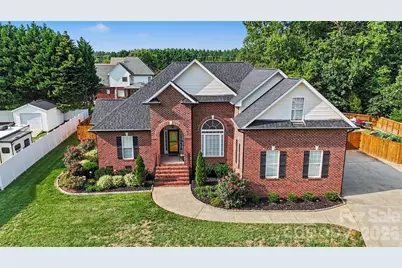 2013 Buckthorn Court, Gastonia, NC 28056 - Photo 2