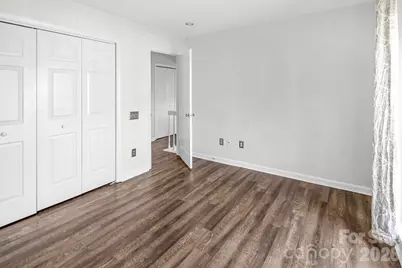8228 Legare Court, Charlotte, NC 28210 - Photo 2