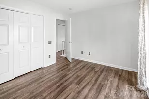 8228 Legare Ct, Charlotte, NC 28210 - Photo 2