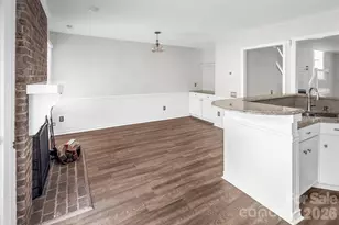 8228 Legare Ct, Charlotte, NC 28210 - Photo 10