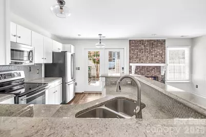 8228 Legare Court, Charlotte, NC 28210 - Photo 14