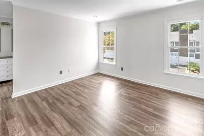 8228 Legare Court, Charlotte, NC 28210 - Photo 16