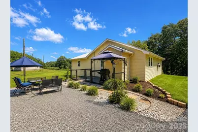1843 US Highway 70 Highway, Connelly Springs, NC 28612 - Photo 2