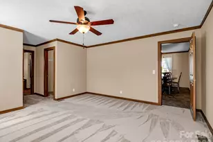 12 N Frederick Ln, Hendersonville, NC 28792 - Photo 16