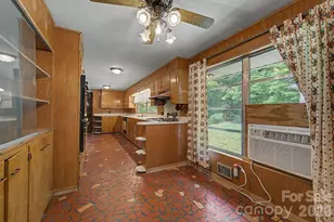 222 Mitchell Mountain Rd, Bryson City, NC 28713 - Photo 16