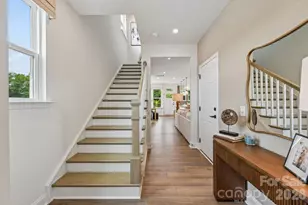 9028 Gulledge Ct, Charlotte, NC 28262 - Photo 2