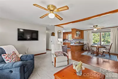 306 S Greenbriar Road, Statesville, NC 28625 - Photo 6