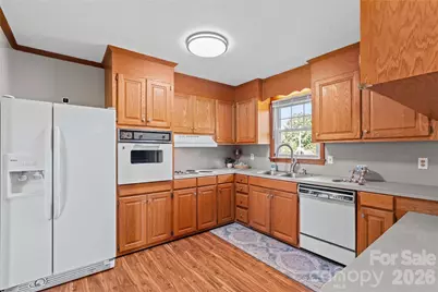306 S Greenbriar Road, Statesville, NC 28625 - Photo 12