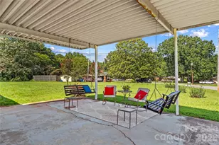 306 S Greenbriar Rd, Statesville, NC 28625 - Photo 26