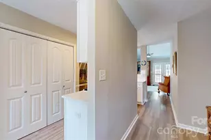9028 Providence Colony Dr, Charlotte, NC 28277 - Photo 6
