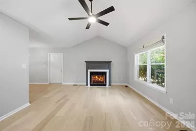1297 Creekview Drive, Gastonia, NC 28052 - Photo 6