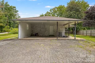 25 Hickory Tree Rd, Asheville, NC 28805 - Photo 36