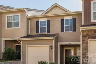 14416 Glendon Hall Ln, Charlotte, NC 28262 - Photo 1