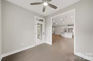 827C Wynnshire Dr, Hickory, NC 28601 - Photo 14