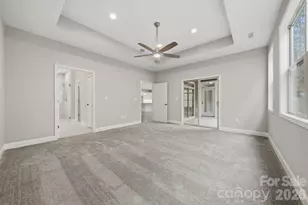 827C Wynnshire Dr, Hickory, NC 28601 - Photo 16