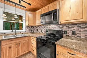 75 Crosswick Ln, Hendersonville, NC 28739 - Photo 14