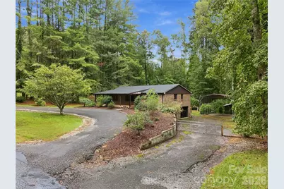 75 Crosswick Lane, Hendersonville, NC 28739 - Photo 6