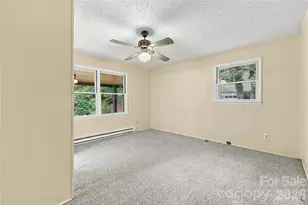 75 Crosswick Ln, Hendersonville, NC 28739 - Photo 30