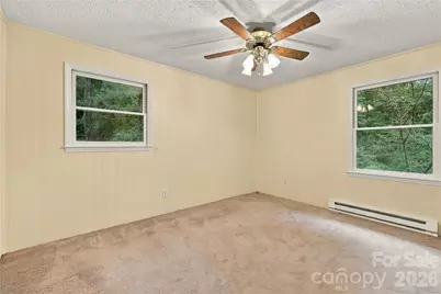 75 Crosswick Lane, Hendersonville, NC 28739 - Photo 32