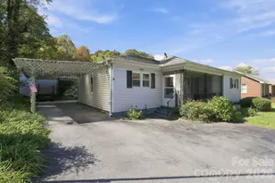 3305 Spartanburg Hwy, Flat Rock, NC 28731 - Photo 40