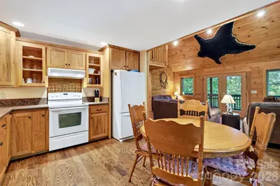 386 Wild Turkey Run, Black Mountain, NC 28711 - Photo 18