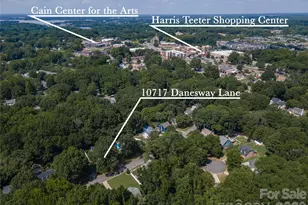 10717 Danesway Ln, Cornelius, NC 28031 - Photo 2