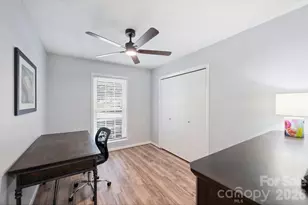 6422 Pineburr Rd, Charlotte, NC 28211 - Photo 32