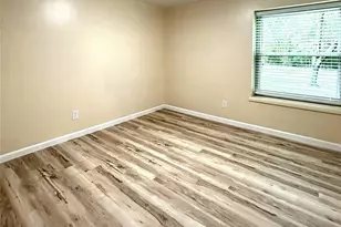 1725 Van Dyke Dr, Charlotte, NC 28213 - Photo 20