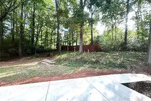 1725 Van Dyke Dr, Charlotte, NC 28213 - Photo 4