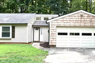 1725 Van Dyke Dr, Charlotte, NC 28213 - Photo 2