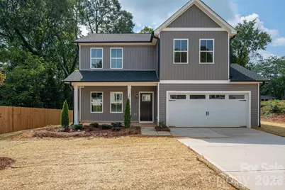 301 Congress Street W, Lincolnton, NC 28092 - Photo 2