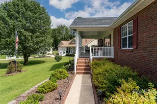 40 Meadow Dr, Etowah, NC 28742 - Photo 4
