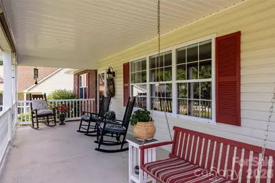 40 Meadow Drive, Etowah, NC 28742 - Photo 6