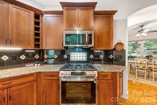 151 Hillside Dr, Swannanoa, NC 28778 - Photo 14