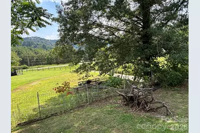 54 Jaimes Lane, Bakersville, NC 28705 - Photo 20