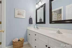 3427 12 Oaks Pl, Charlotte, NC 28270 - Photo 30