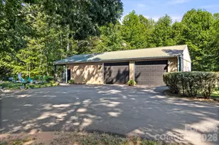 613 Perry Rd, Troutman, NC 28166 - Photo 8
