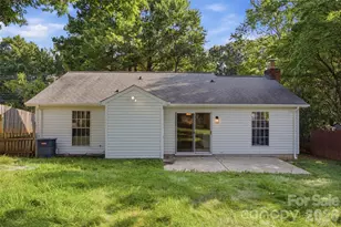 8056 Lawyers Rd, Charlotte, NC 28227 - Photo 18