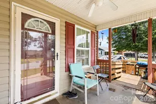 206 Oakland Ave, Greer, SC 29650 - Photo 22
