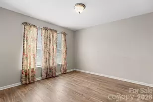206 Oakland Ave, Greer, SC 29650 - Photo 14