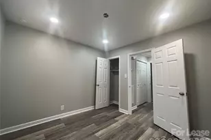 1300 Main St, Mount Holly, NC 28120 - Photo 4