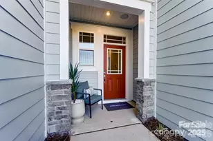 339 Laura Elizabeth Ln, Clover, SC 29710 - Photo 2