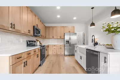 3800 Erskine Woods Drive, Bessemer City, NC 28016 - Photo 14