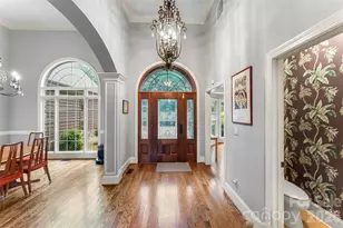 293 Bear Cliff Dr, Nebo, NC 28761 - Photo 8