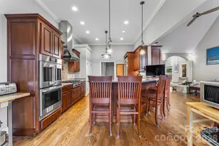 293 Bear Cliff Dr, Nebo, NC 28761 - Photo 14