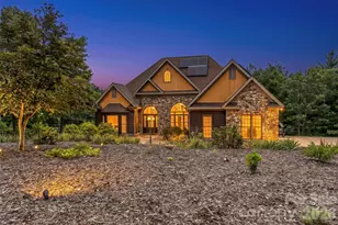 293 Bear Cliff Dr, Nebo, NC 28761 - Photo 1
